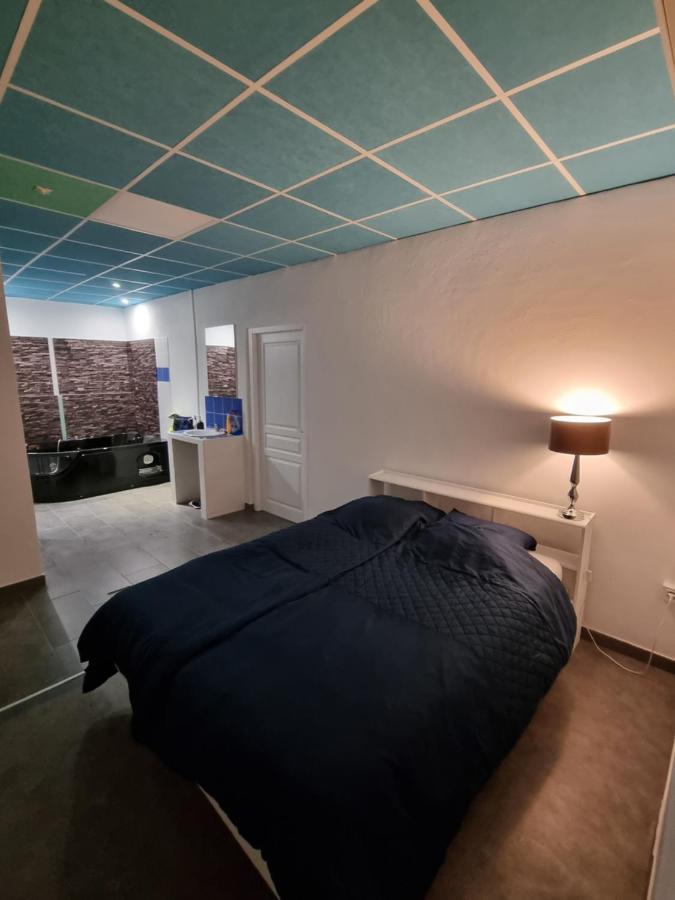 Sci Aquazen loisirs détente Saint-Mitre-les-Remparts Esterno foto